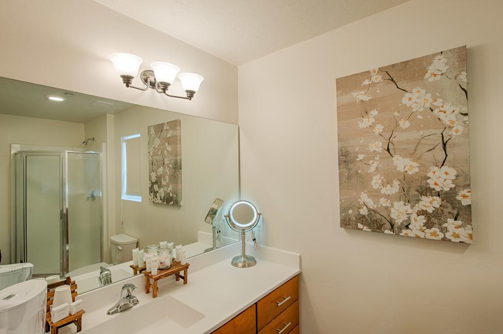 Tao'S Inn West Yellowstone Bagian luar foto