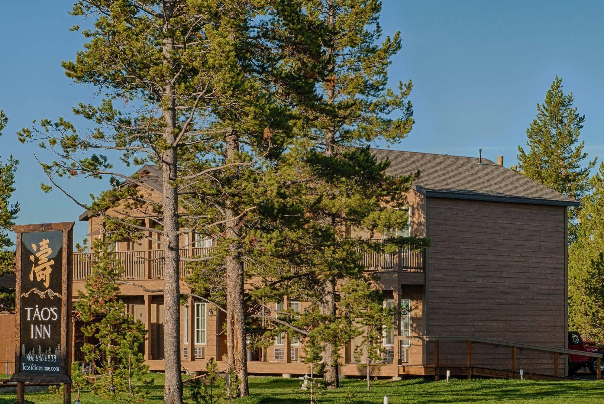 Tao'S Inn West Yellowstone Bagian luar foto